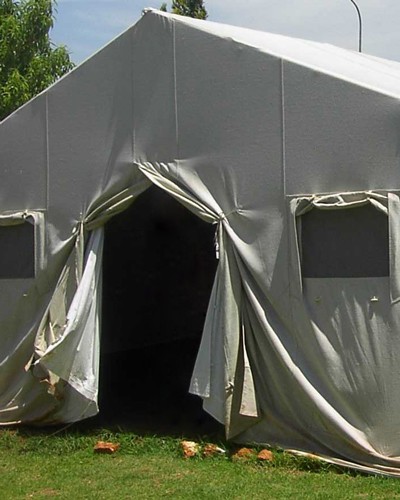 Изготавливаем солдатские палатки в Новопавловске вместимостью <strong>до 70 человек</strong>
